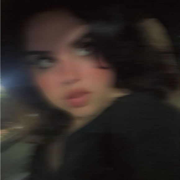 Meet your Posher, Saphira - Picture 1 of 4